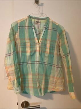 HOLDING HORSES Mint and Pastel Plaid Collarless Button-Down Shirt